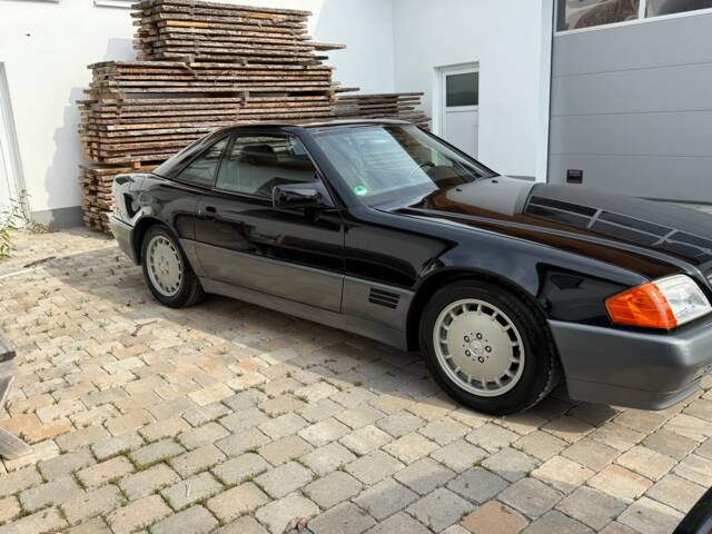 Imagen 1/38 de Mercedes-Benz 300 SL (1993)