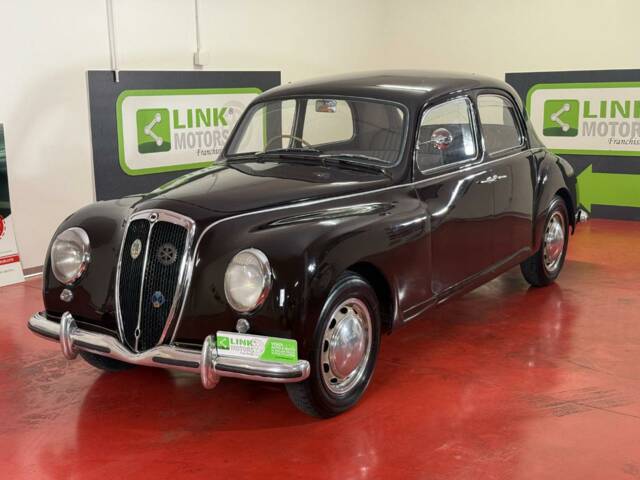 Imagen 1/10 de Lancia Aurelia B10 (1955)