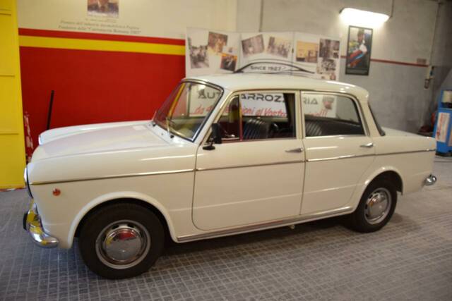 Bild 1/22 von FIAT 1100 R (1968)