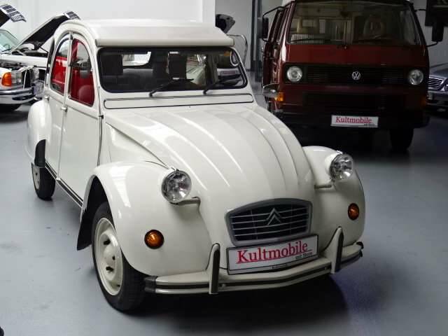 Image 1/29 of Citroën 2 CV 6 (1987)