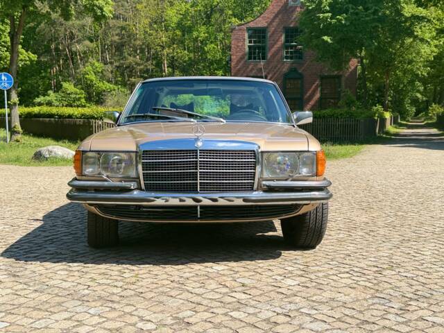 Bild 1/10 von Mercedes-Benz 280 SE (1976)