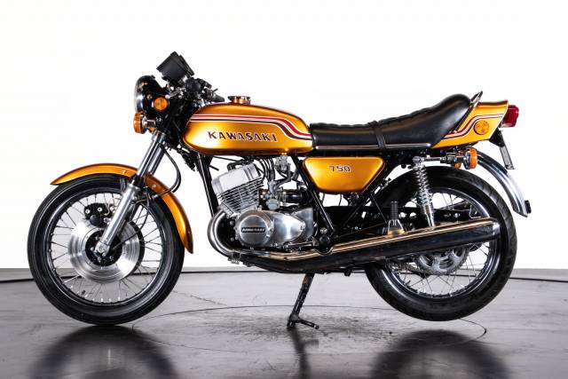Imagen 1/11 de Kawasaki DUMMY (1972)