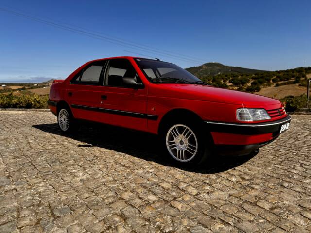 Afbeelding 1/8 van Peugeot 405 GRI (1900)