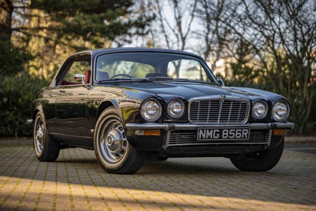 Afbeelding 1/8 van Jaguar XJ 6 C 4.2 (1976)