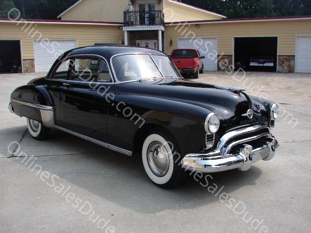 Bild 1/38 von Oldsmobile Futuramic 88 Club Coupé (1949)