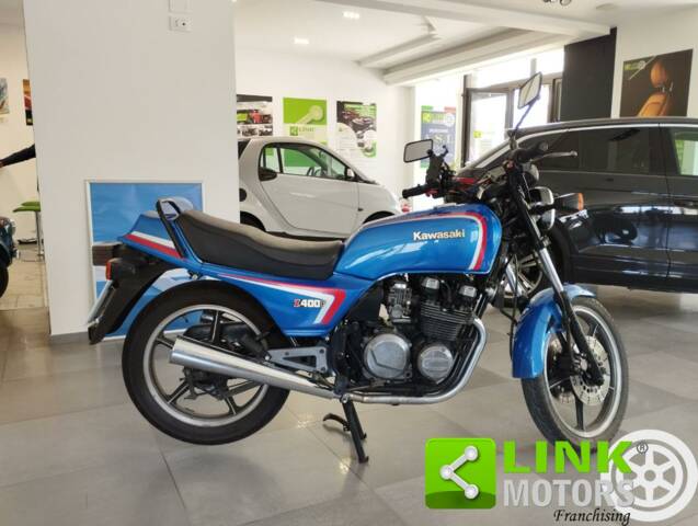 Imagen 1/10 de Kawasaki DUMMY (1983)