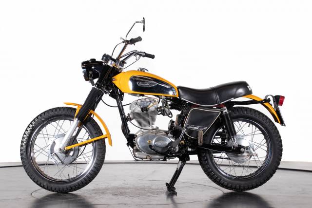ducati scrambler oldtimer