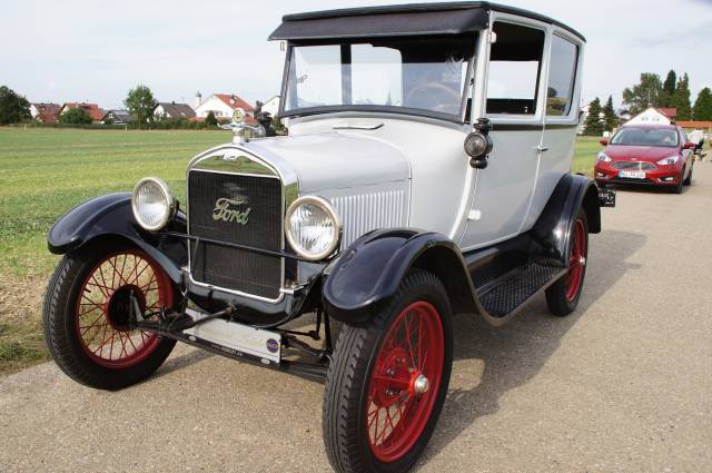 Immagine 1/11 di Ford Model T (1927)