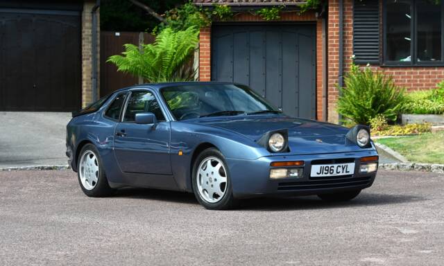 Image 1/23 de Porsche 944 Turbo (1991)