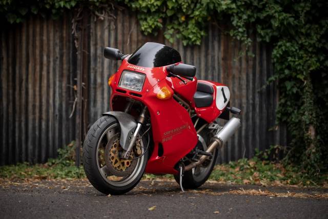 Bild 1/8 von Ducati DUMMY (1997)