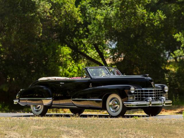 Image 1/50 of Cadillac 62 Convertible (1947)