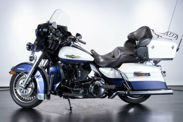 Bild 1/50 von Harley-Davidson DUMMY (2010)