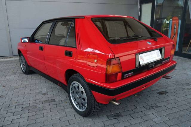 Bild 1/9 von Lancia Delta S4 Stradale (1988)