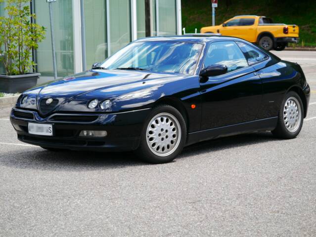 Bild 1/67 von Alfa Romeo GTV 2.0 V6 Turbo (1996)