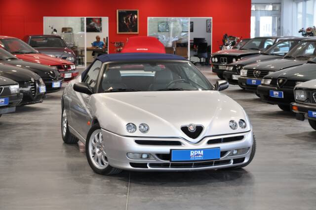 Image 1/32 of Alfa Romeo Spider 3.0 V6 24V (2002)