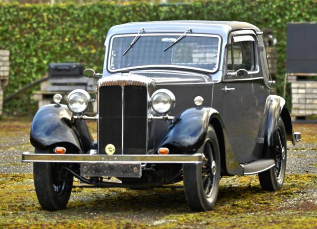 Image 1/50 of Daimler Fifteen Mulliner (1935)