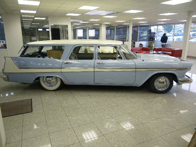Bild 1/17 von Plymouth Fury Station Wagon (1958)