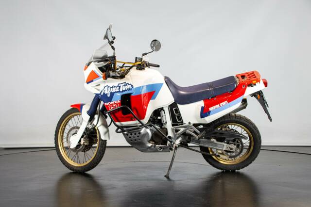 Image 1/50 of Honda DUMMY (1990)