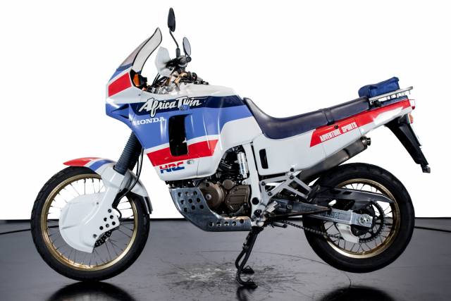 Bild 1/28 von Honda DUMMY (1989)