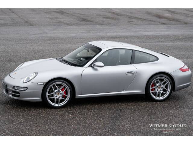 Image 1/29 of Porsche 911 Carrera 4S (2007)