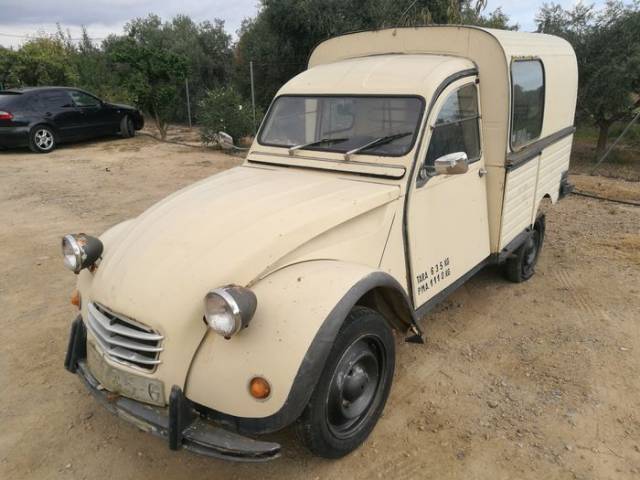 Immagine 1/6 di Citroën AK 400 (1978)
