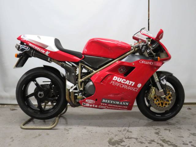 Afbeelding 1/50 van Ducati DUMMY (2000)
