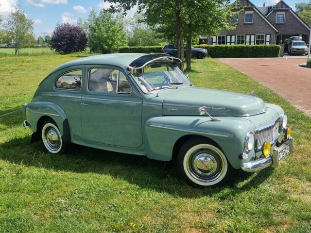 Image 1/8 of Volvo PV 544 (1961)