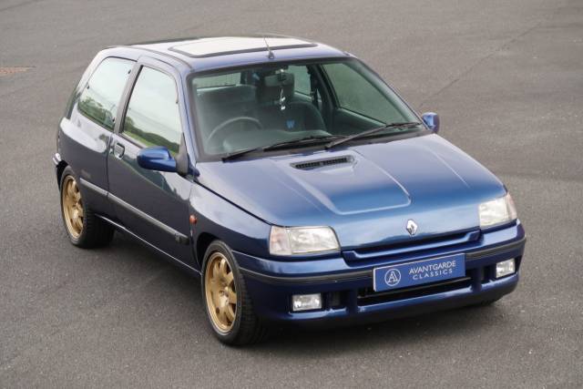 Image 1/46 of Renault Clio I Williams (1995)