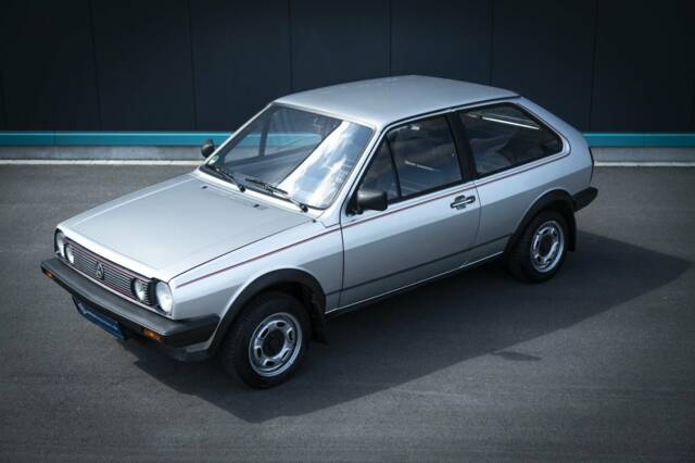 Image 1/15 of Volkswagen Polo II Coupe 1.0 (1982)