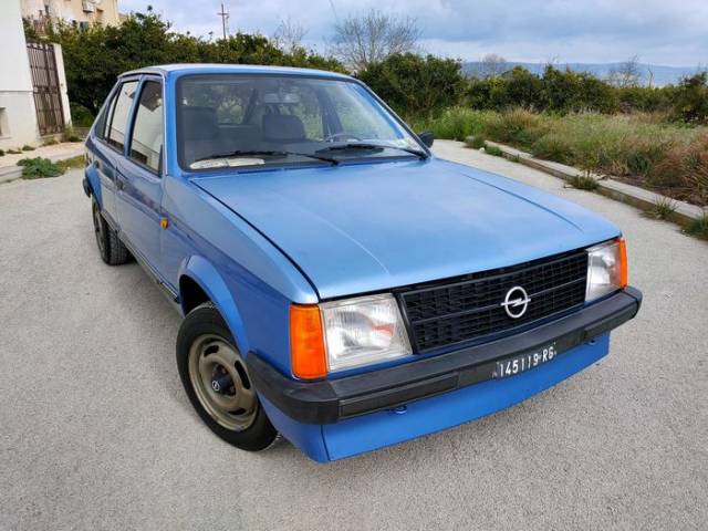 Imagen 1/9 de Opel Kadett 1,2 (1980)
