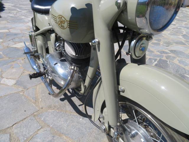 Imagen 1/16 de Iso Rivolta ISO 200 (1953)