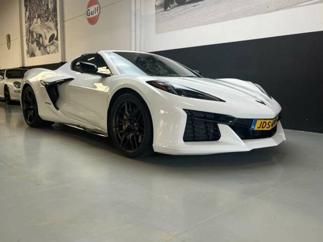 Image 1/50 of Chevrolet Corvette Z06 (2024)