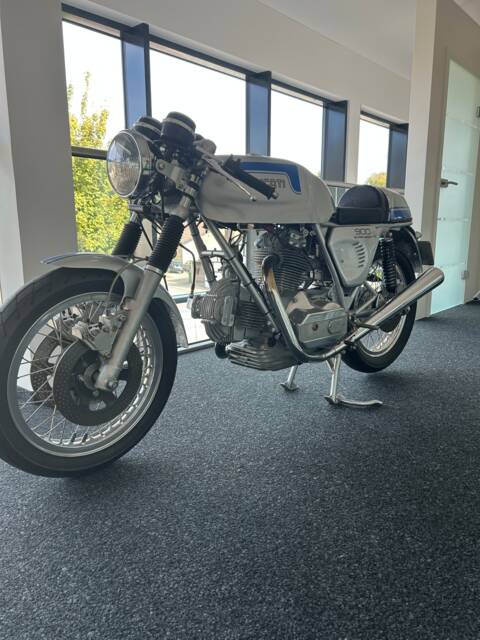 Image 1/6 de Ducati DUMMY (1976)