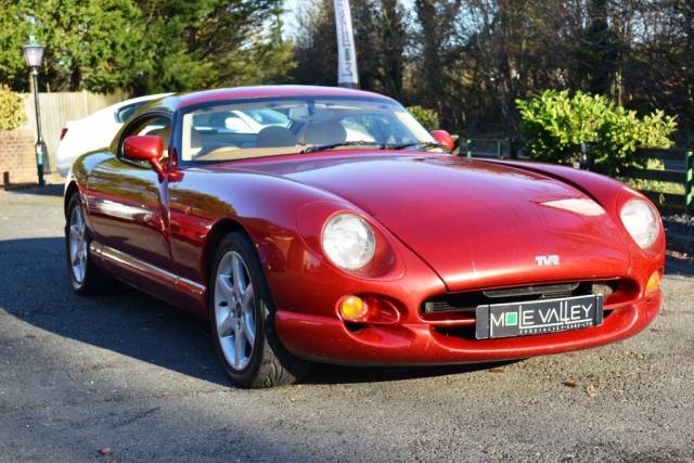 Image 1/15 of TVR Cerbera 4.2 (1997)