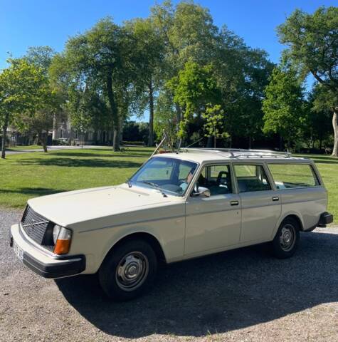 Bild 1/17 von Volvo 245 (1976)