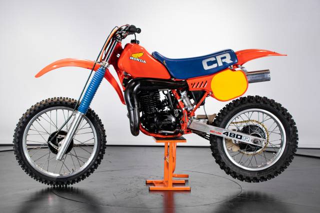 Image 1/33 of Honda CR 500 (1983)