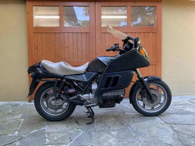 Bild 1/12 von BMW DUMMY (1988)