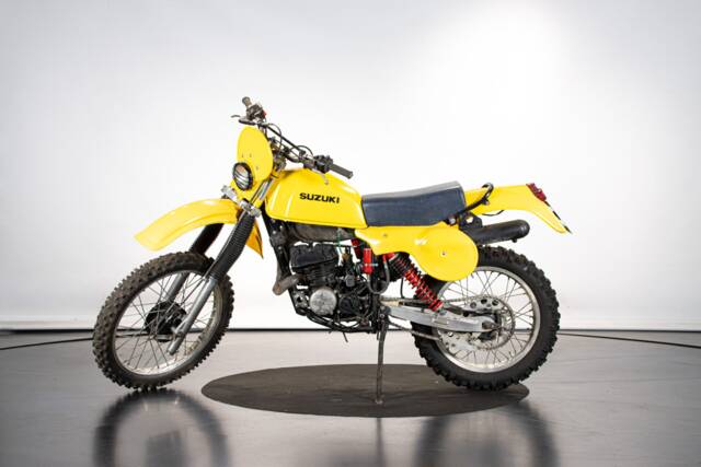 Bild 1/46 von Suzuki PE 175 (1981)