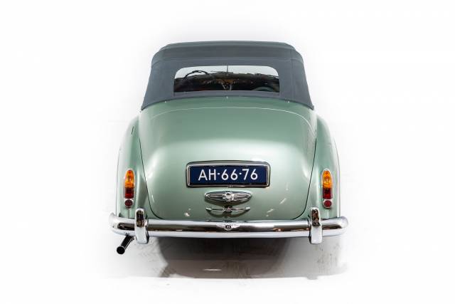 Image 1/38 de Bentley S 3 Continental (1964)