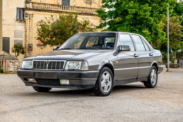 Bellissimo esemplare di Lancia Thema 8:32