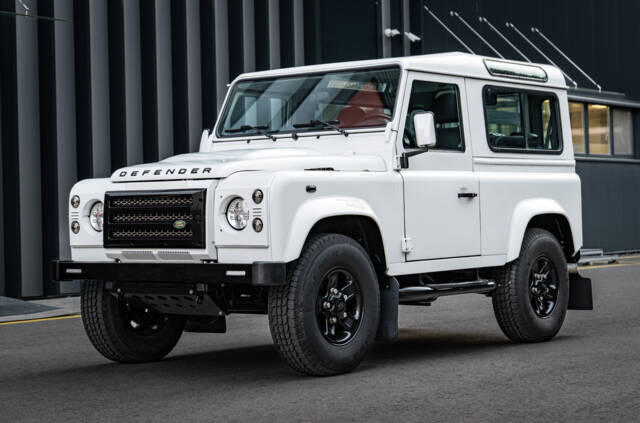 Image 1/66 of Land Rover Defender 90 TD4 (2007)