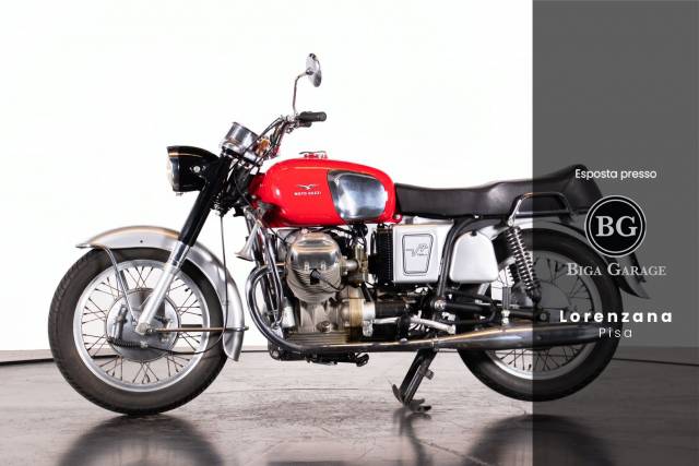 Image 1/23 of Moto Guzzi DUMMY (1969)