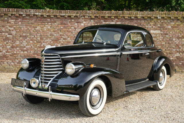 Image 1/50 de Oldsmobile F-Series Business Coupe (1938)