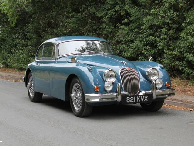 Bild 1/16 von Jaguar XK 150 FHC (1958)