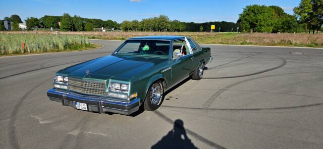 Immagine 1/17 di Buick Electra (1978)