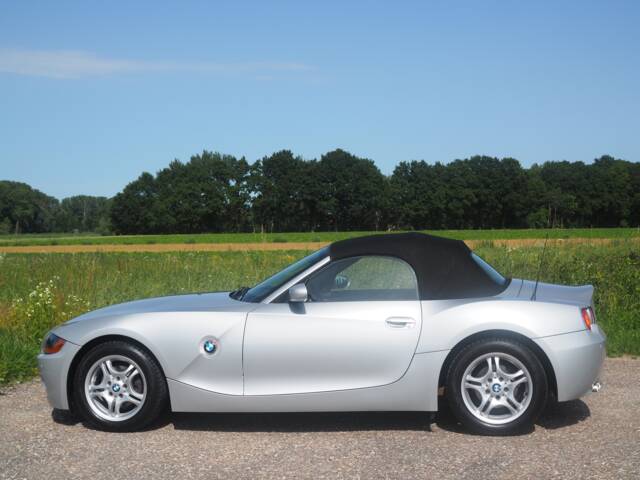 Immagine 1/15 di BMW Z4 2.5i (2005)