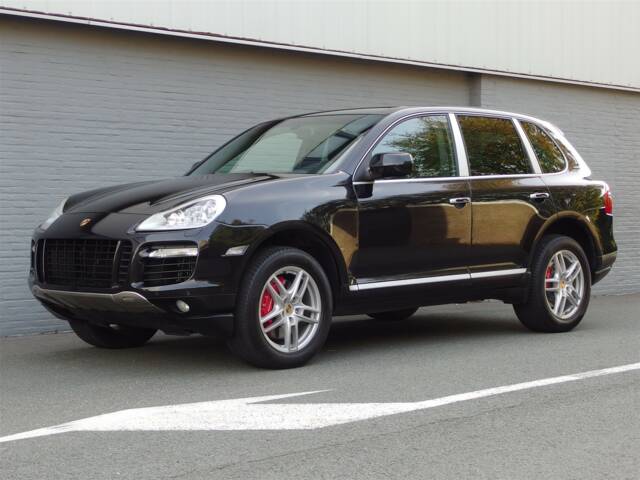 Image 1/97 of Porsche Cayenne Turbo (2007)