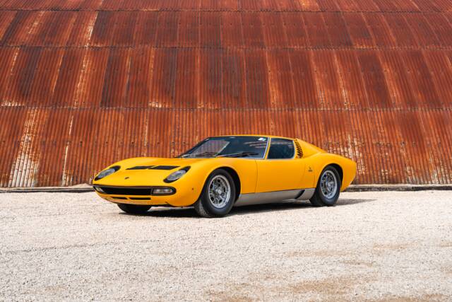 Afbeelding 1/56 van Lamborghini Miura P 400 S (1969)