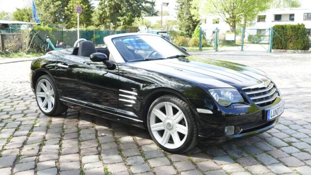 Image 1/18 of Chrysler Crossfire (2005)