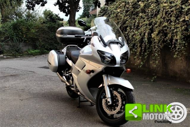 Image 1/16 de Yamaha FJR 1300 (2001)